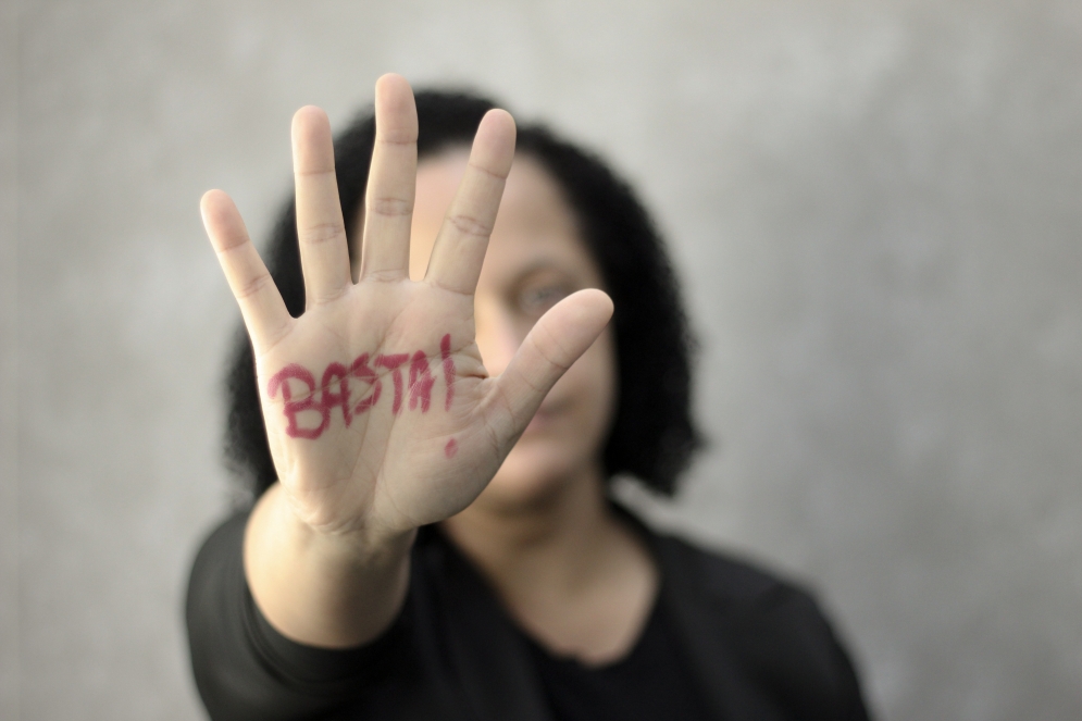 Viol&ecirc;ncia contra a mulher deve ser combatido