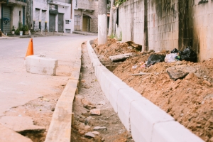 &lsquo;Asfalto Novo&rsquo; chega aos bairros Quinta dos Angicos, Jardim Araruama e regi&atilde;o