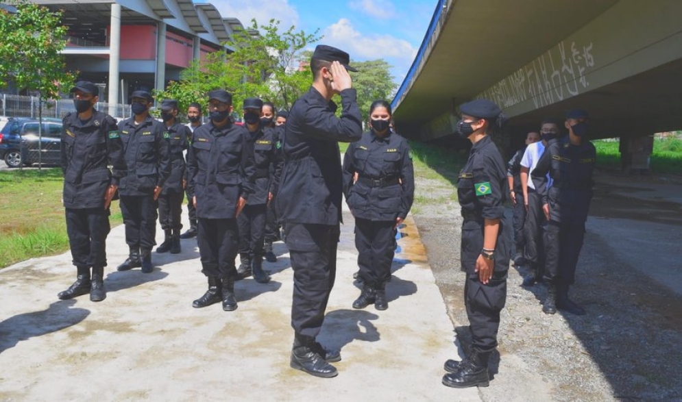 FALB Pr&eacute;-Militar est&aacute; com matr&iacute;culas abertas em Jandira