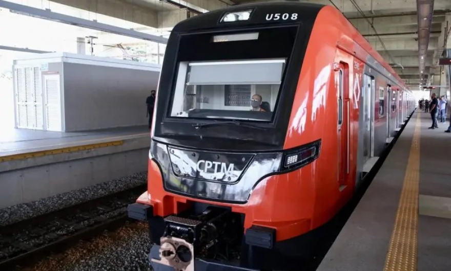 Funcionários da CPTM anunciam greve nesta quarta-feira, 26