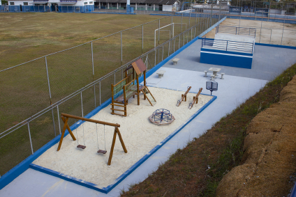Estádio de Caucaia do Alto ganha área de lazer no entorno