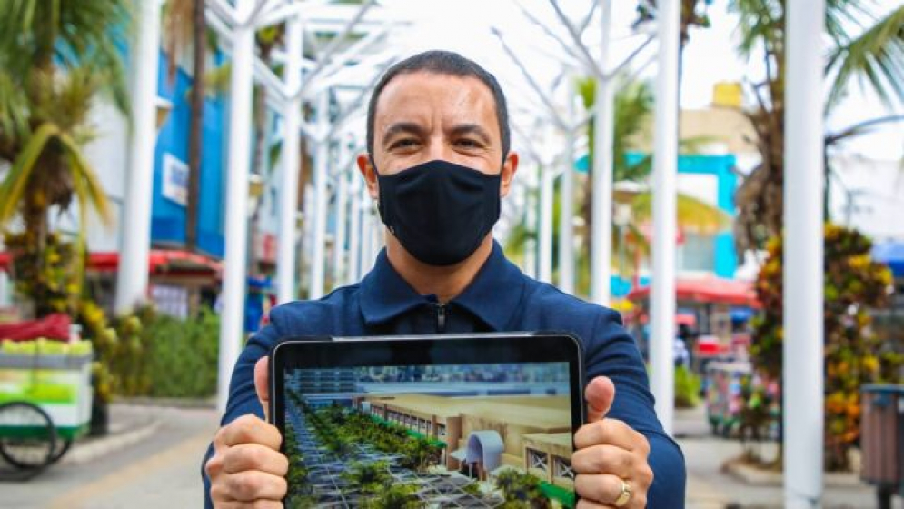 Rog&eacute;rio Lins acompanha obras de moderniza&ccedil;&atilde;o e cobertura do Cal&ccedil;ad&atilde;o