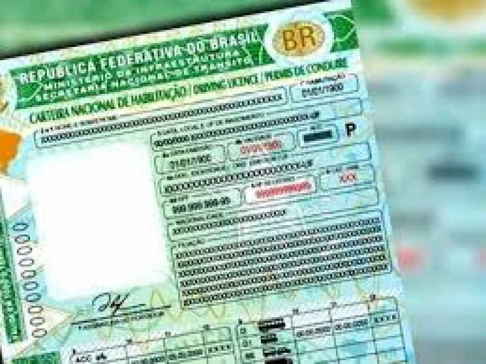 Nova Carteira de Motorista j&aacute; pode ser solicitada no Poupatempo