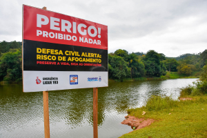 Defesa Civil instala placas de alerta sobre risco de afogamento em represas de Cajamar