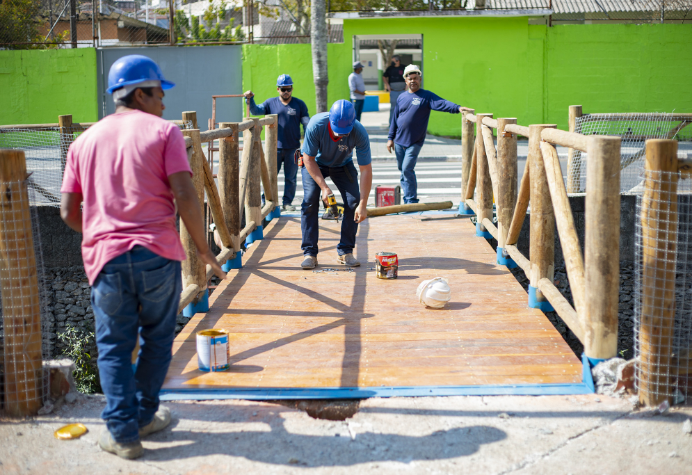 Obras est&atilde;o deixando o distrito de Caucaia melhor e mais bonito