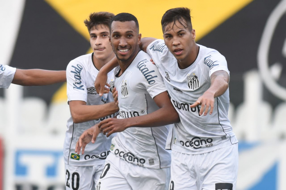 Santos vence S&atilde;o Bento e escapa de ser rebaixado no Paulista