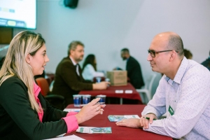 Cotia realiza Rodada de Pitch Empresarial e auxilia empreendedores