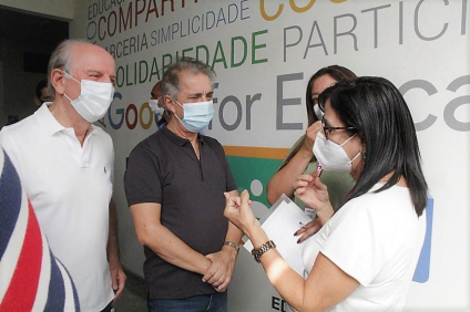Rubens Furlan acompanha força tarefa de imunização de profissionais da Educação contra a covid 19