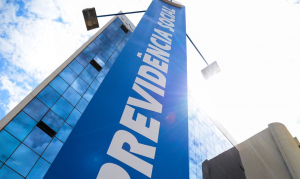 INSS anuncia que prova de vida poder&aacute; ser feita na casa dos idosos